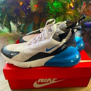 Nike Air Max 270 White/Blue/Blk Boys size 7/Also fit women size 9